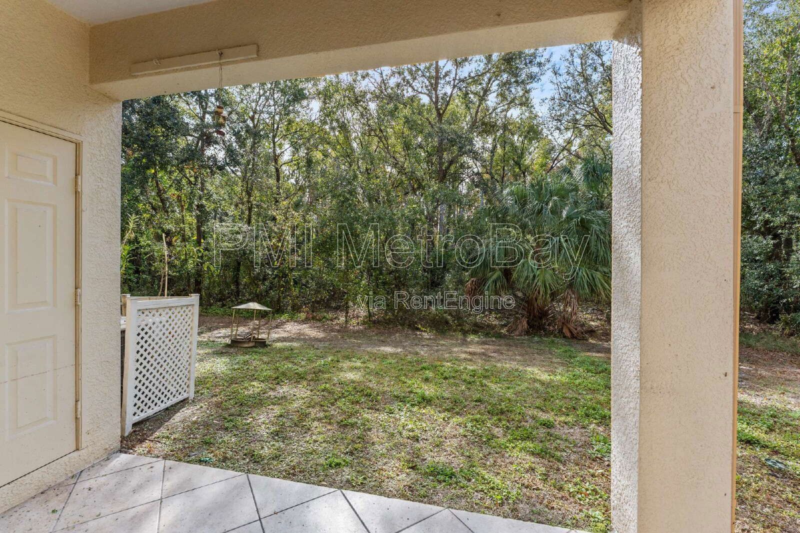 3-Bedroom Home with 2.5 Baths in Tampa's Heart - Spacious 1464 Sq Ft Gem!