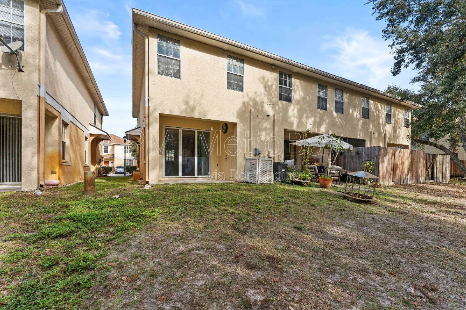 3-Bedroom Home with 2.5 Baths in Tampa's Heart - Spacious 1464 Sq Ft Gem!