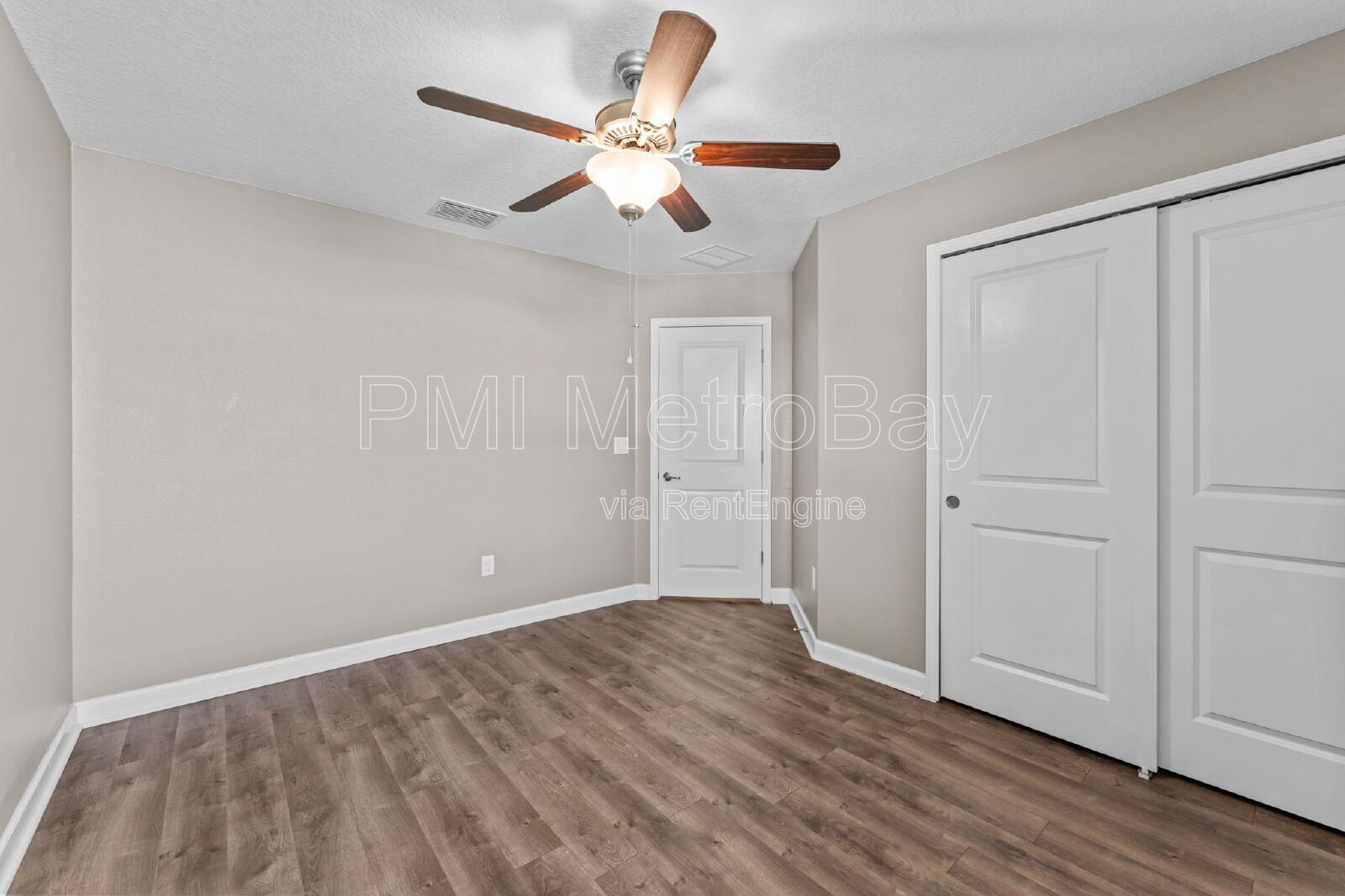 Upgraded 3-Bedroom Home in Gated Community, with community Pool and Playgrounds in Brandon! property image