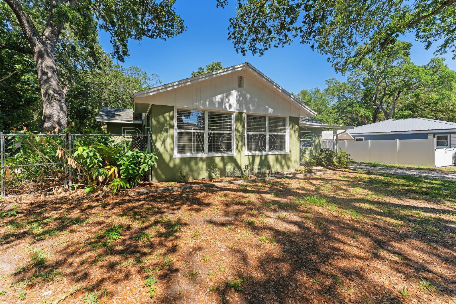 A getaway, minutes from the Beach
Possible $0 to move in with security bond option!! property image