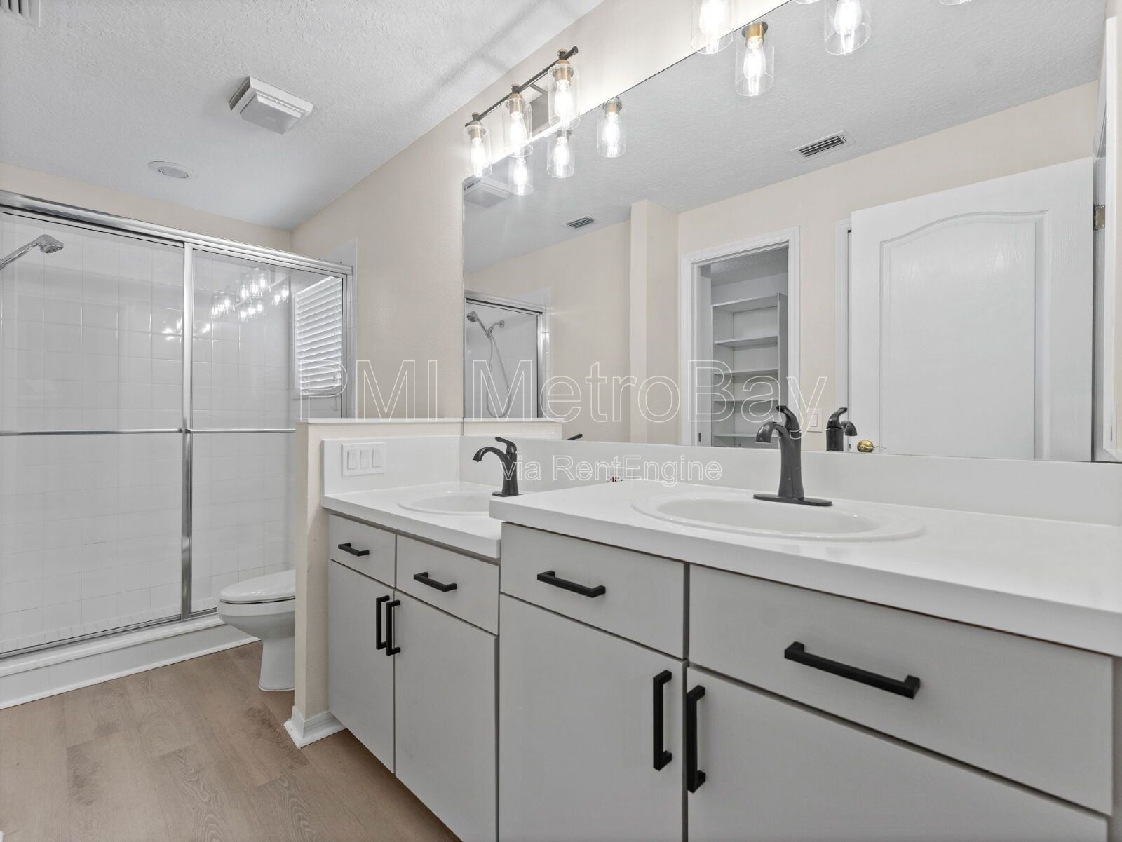 Meadow Pointe 3/2 — Close to Wiregrass, Outlets, Publix, Dining, Gyms property image