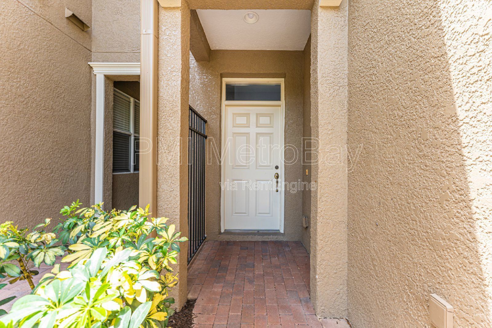 Granite Countertops, Stainless Steel Appliances, and more in Tampa Palms Townhome! property image