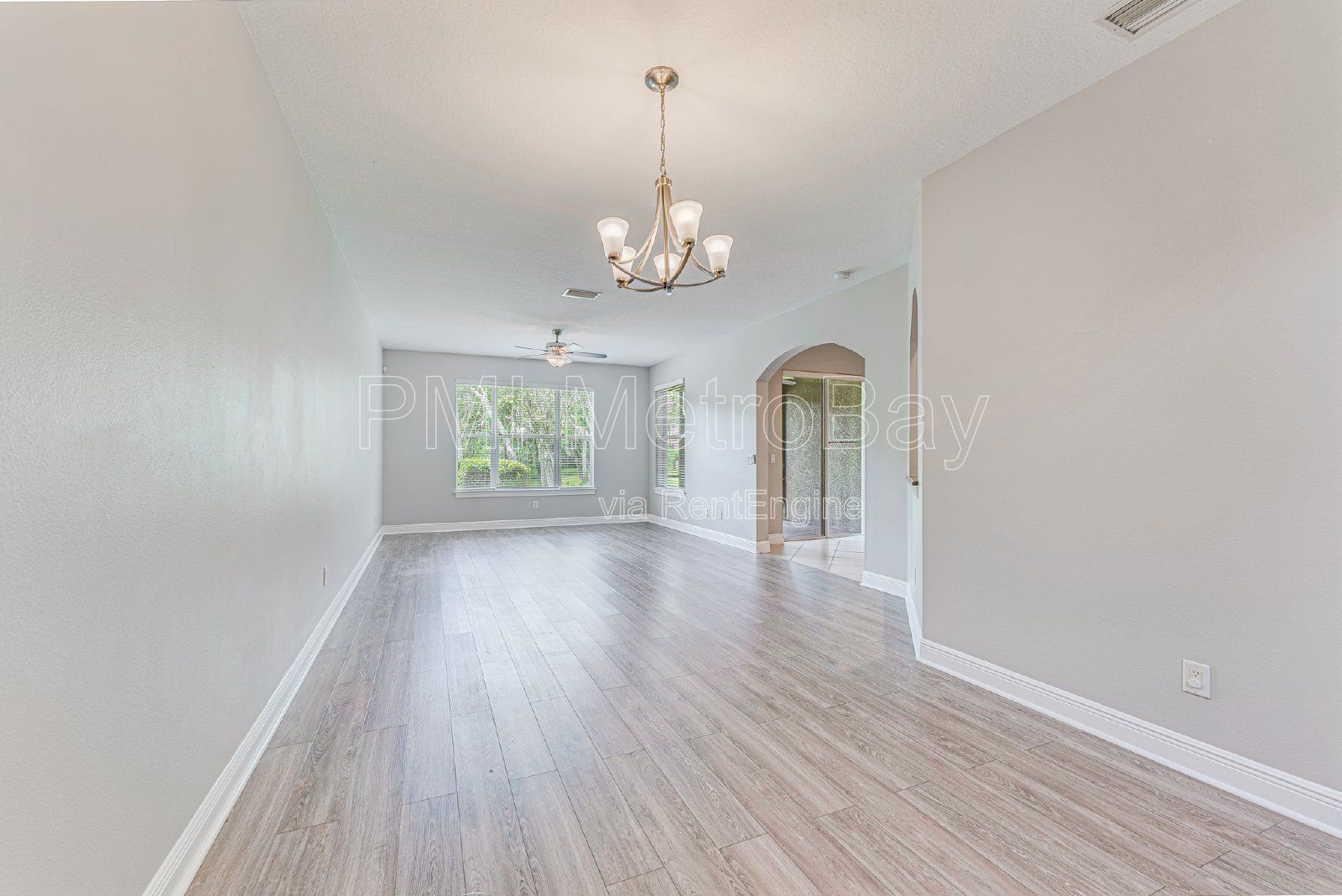 Granite Countertops, Stainless Steel Appliances, and more in Tampa Palms Townhome! property image