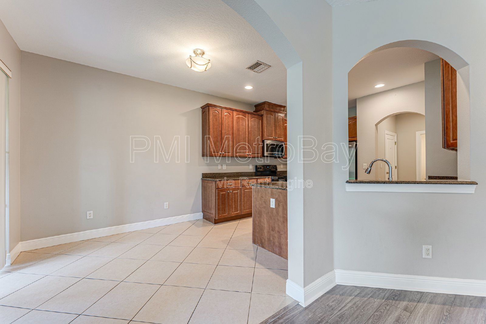 Granite Countertops, Stainless Steel Appliances, and more in Tampa Palms Townhome! property image