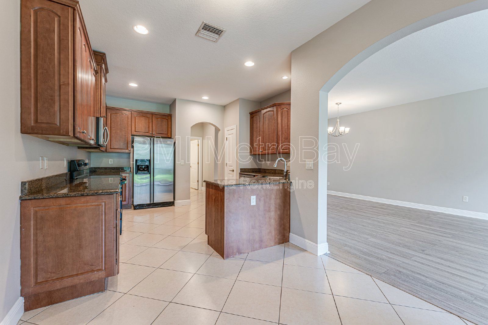 Granite Countertops, Stainless Steel Appliances, and more in Tampa Palms Townhome! property image