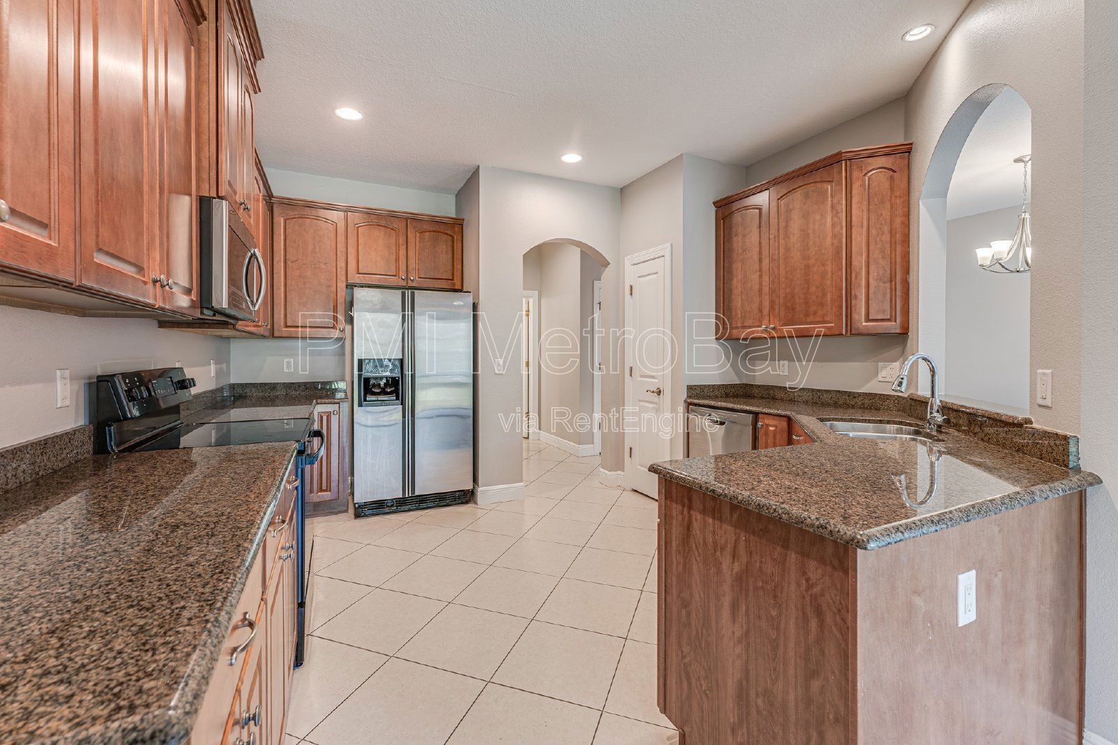 Granite Countertops, Stainless Steel Appliances, and more in Tampa Palms Townhome! property image