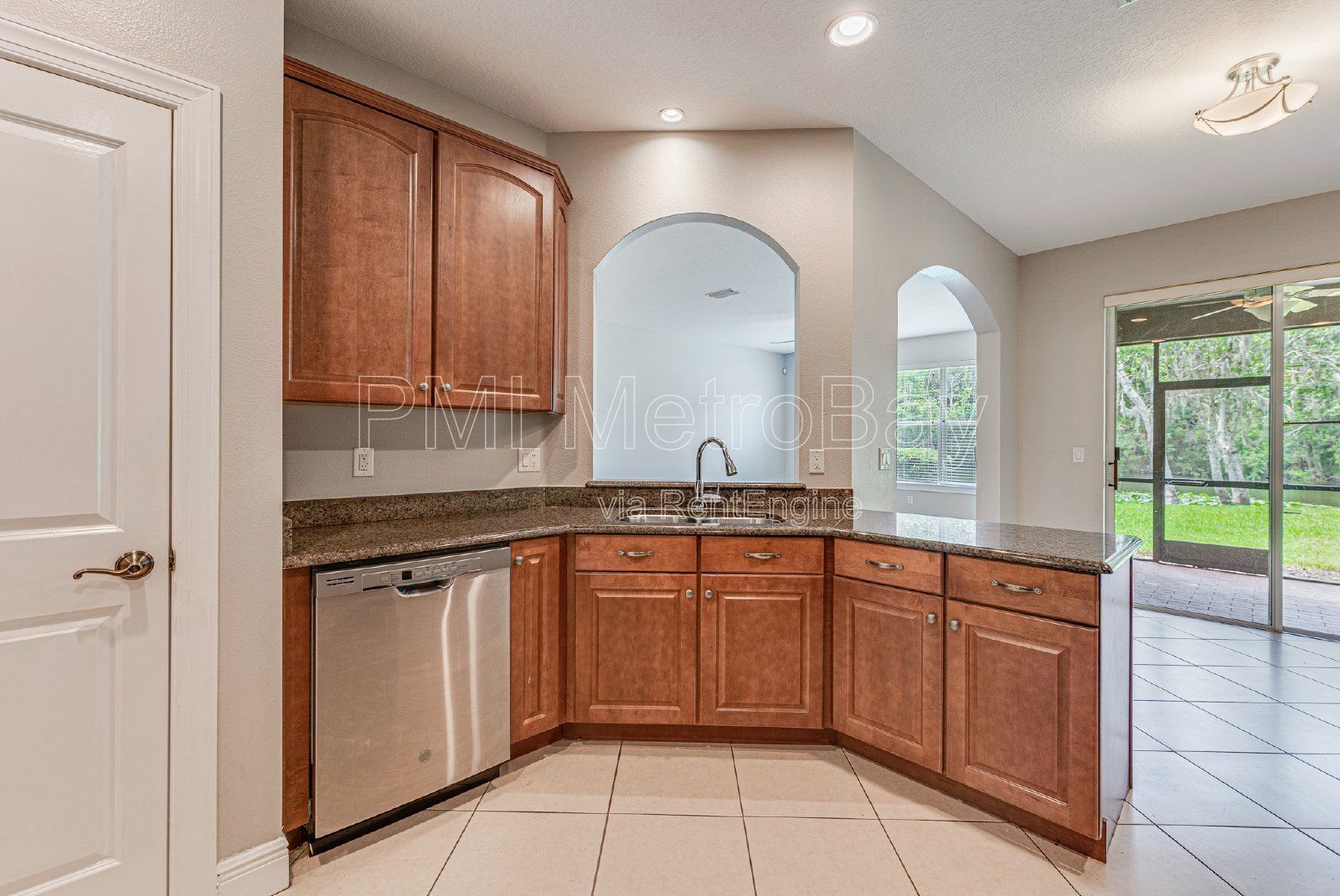 Granite Countertops, Stainless Steel Appliances, and more in Tampa Palms Townhome! property image