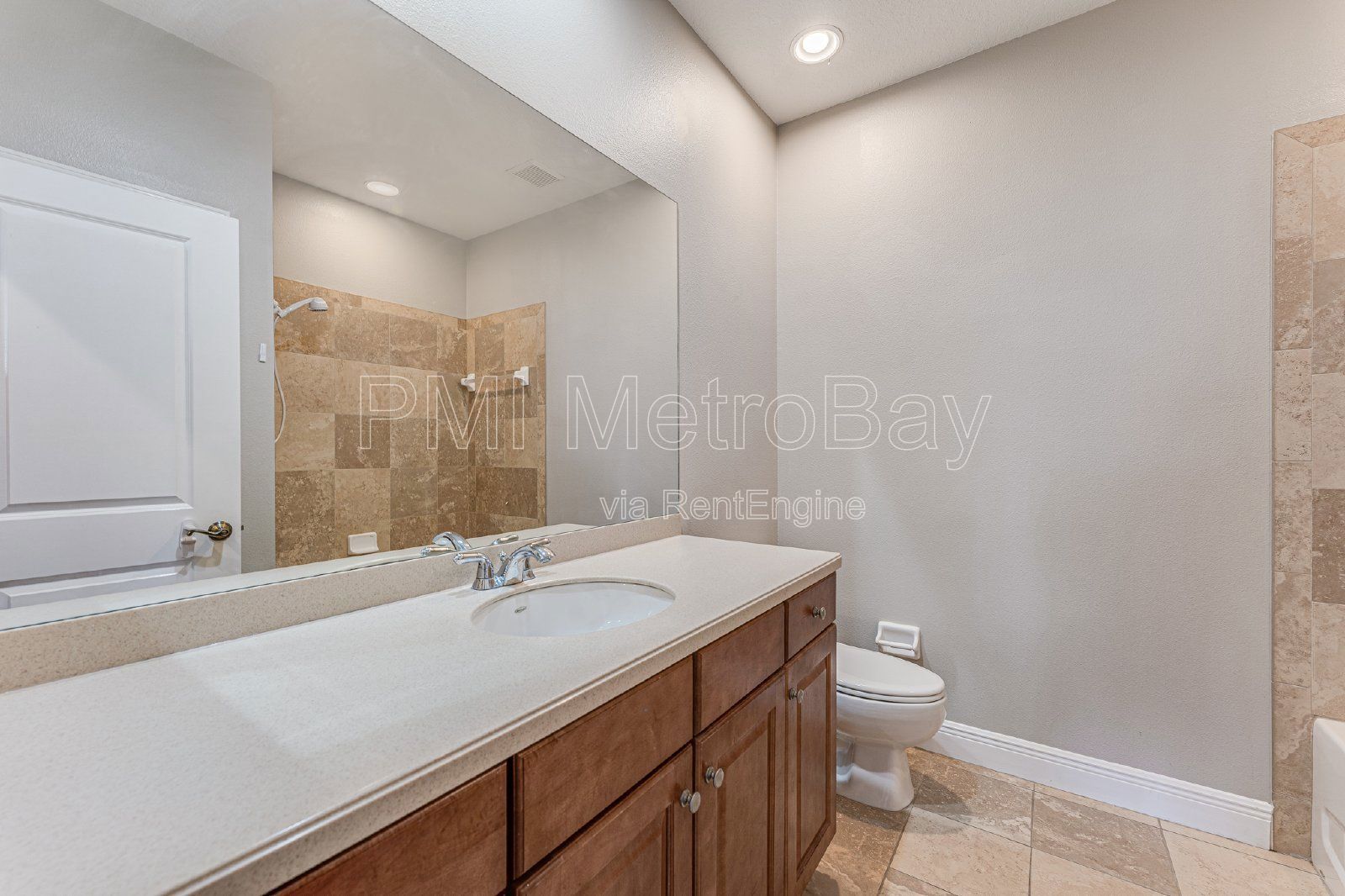 Granite Countertops, Stainless Steel Appliances, and more in Tampa Palms Townhome! property image