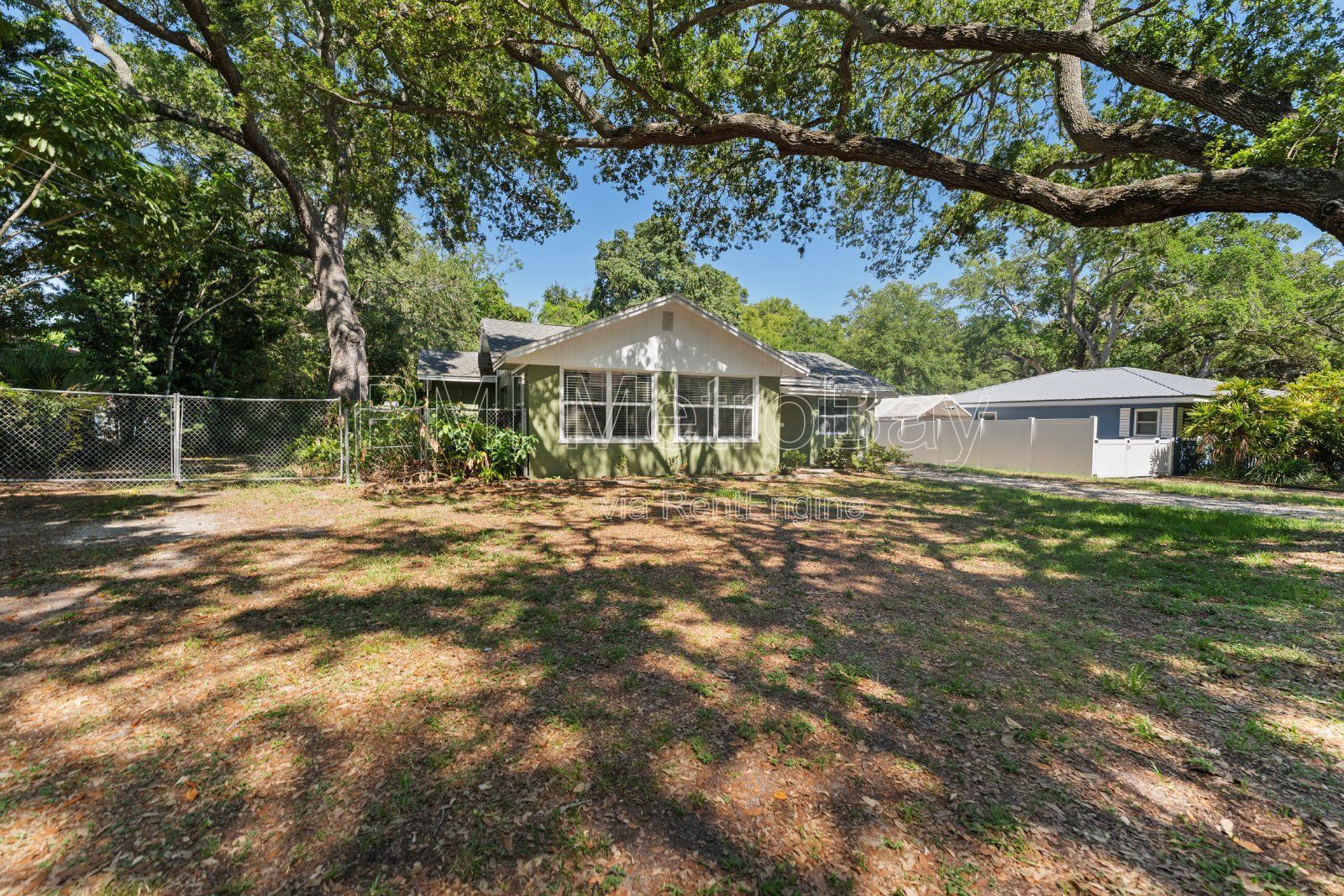 A getaway, minutes from the Beach
Possible $0 to move in with security bond option!! property image