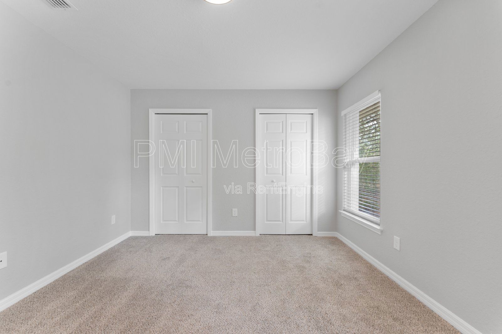 Spacious 3/2 with Lanai on Large Lot, Washer and dyer included property image