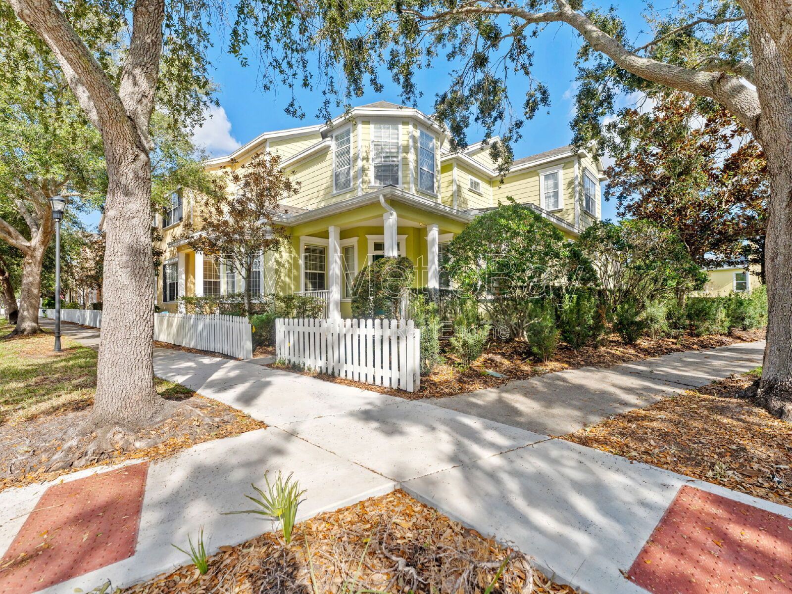 Large 3/2.5 Winthrop Townhome with Garage, Office, and Walkable Location property image